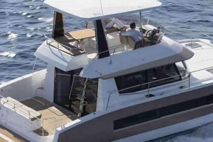 Charter Catamaran Fountaine Pajot My 37 Cannes