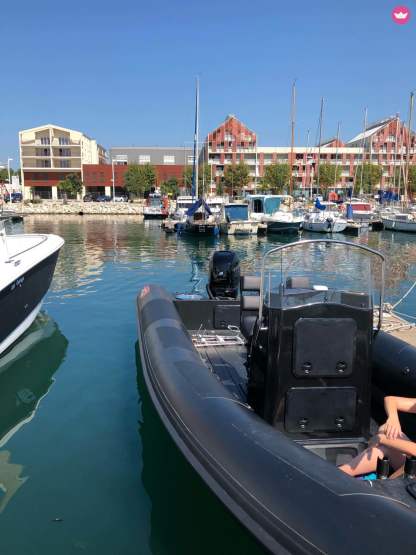 Charter RIB Searib 760 Fisching Sausset-les-Pins