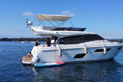 AZIMUT 43 FLY