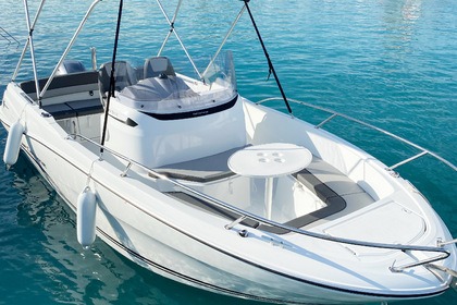 Hire Motorboat Jeanneau Cap Camarat 6.5 CC Nice