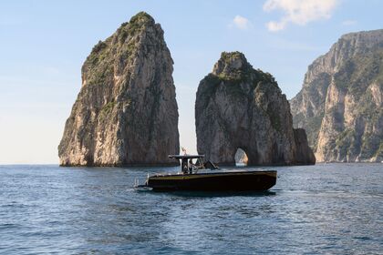 Aluguel Lancha Yacht 14 T-Top Walkaround S Capri