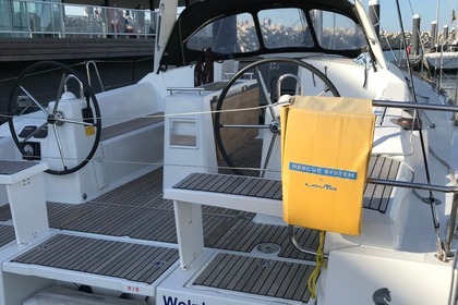 Verhuur Zeilboot Beneteau Oceanis 38 Cadzand