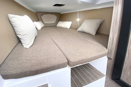 Ranieri Cayman 28.0 Executive