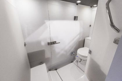 NUOVO 2025 - Axopar 37 Sun Top 2x400HP