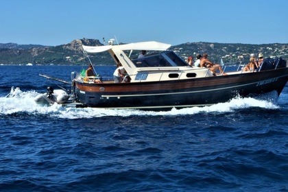 Charter Motorboat Fratelli Aprea 36 La Maddalena