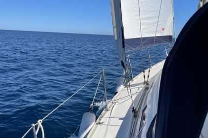 Se alquila velero con patrón