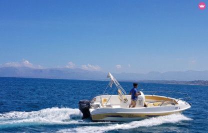 Charter Motorboat Tancredi Blumax Open 19 Castellammare del Golfo