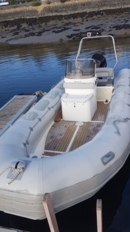 Location Semi-rigide Valiant V 620 Vannes