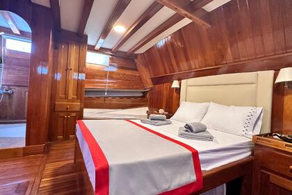 100 Ft  Gulet from Bodrum Offering a Comfortable Sailing Experience