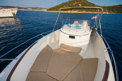 Jeanneau Cap Camarat 7.5 CC