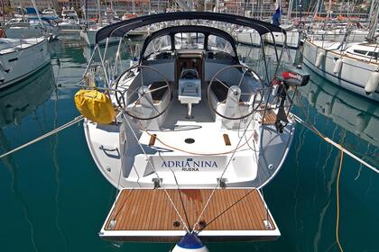 Charter Sailboat BAVARIA 37 CRUISER Split