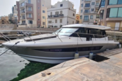 Charter Motorboat Jeanneau NC11 Manoel Island Yacht Marina