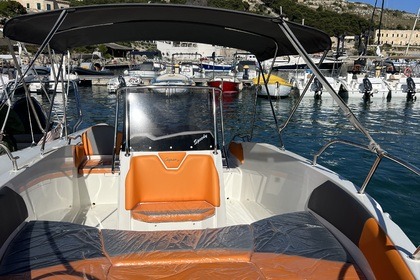 Alquiler Lancha Speedy Cayman Cayman Santa María de Leuca