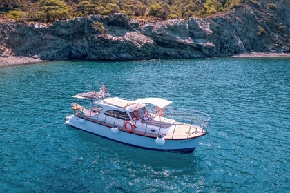 Verhuur Motorjacht Özel LOBSTER Fethiye