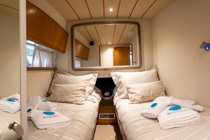 Ferretti Altura 52s