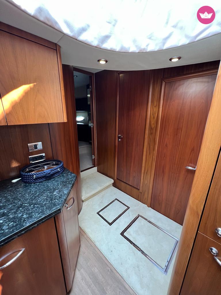 Yacht Sunseeker 60 Predator 880cv 6