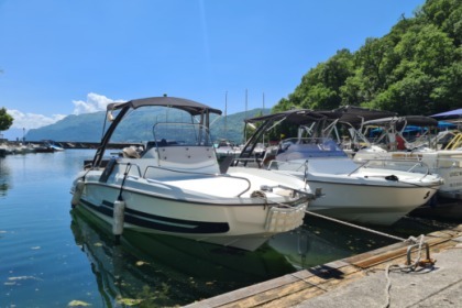 Location Bateau à moteur Jeanneau Flyer 6.6 Lac du Bourget