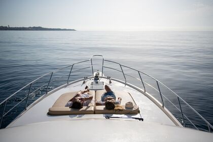 Garin 15,5 Flybridge (Renovated 2022) in Alicante