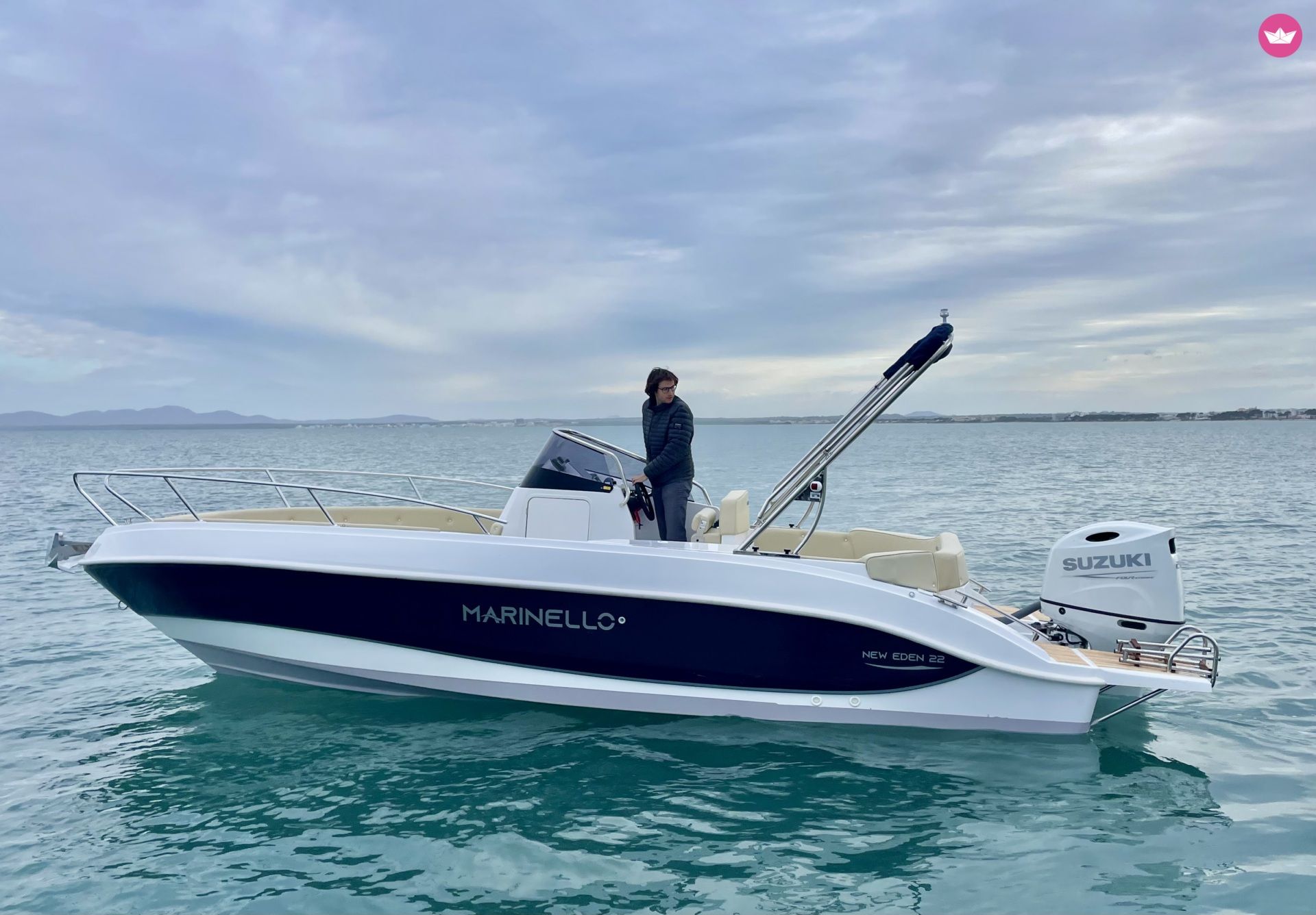 Bateau à moteur Marinello Eden 22 200cv 2