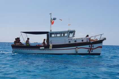 Miete Motorboot Imbarcazione in Legno Crabonaxa