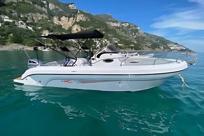 Hire Motorboat Ranieri H26SB Positano