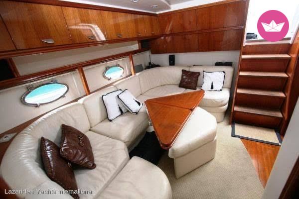 Charter motorboat in Ibiza  