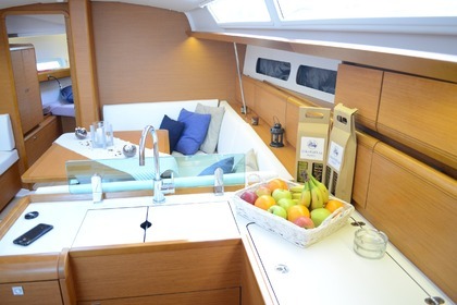 Jeanneau 419 - "Luka Ploče"