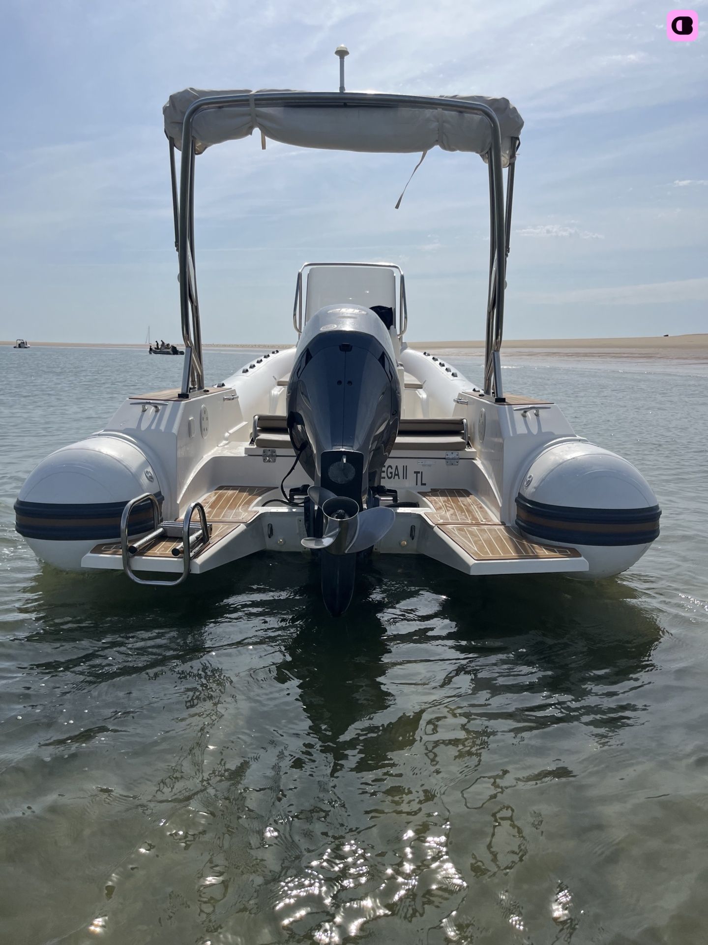 Semi-rigide Capelli Tempest 700 200cv 6
