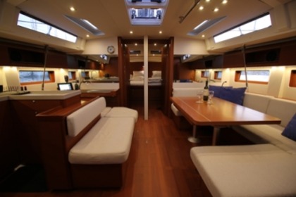 Oceanis 51.1 First Line