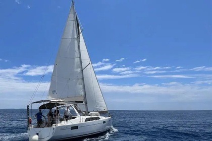 Charter Sailboat Beneteau Oceanis 41.1 Lefkada