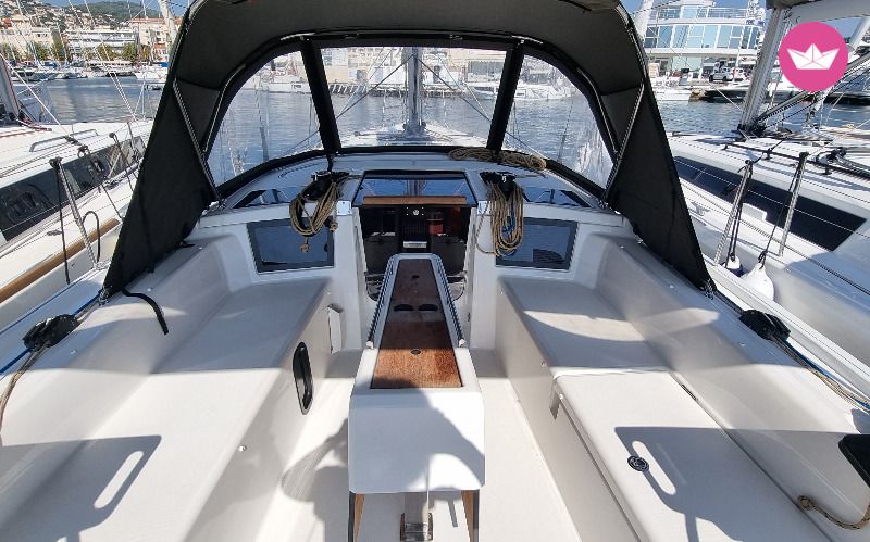 Voilier DUFOUR 37 VASCO 10m 4
