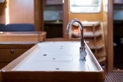 BREATHLESS - BAVARIA CRUISER 56