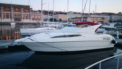 Charter Motorboat Gobbi 365 375 Sc Trieste