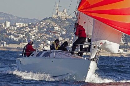 Location Voilier Beneteau 32 S 5 Marseille