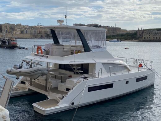 Sliema Catamaran PowerCatamaran 640hp alt tag text