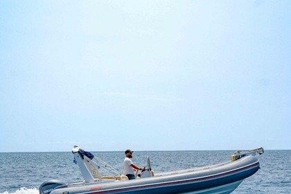 Hyra båt RIB-båt Monstro 12 Korfu