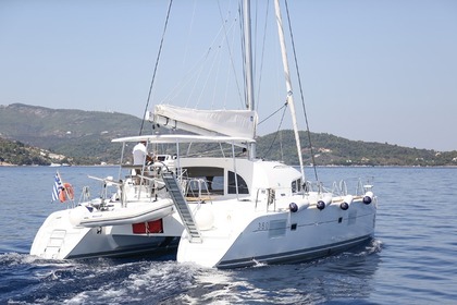 Hire Catamaran LAGOON 380 Volos