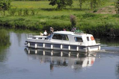 Location Péniche Nicols Riviera 1120 Bouzies