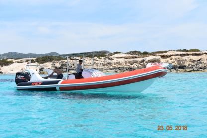 Charter RIB Sacs Marine Samurai 870 Ibiza