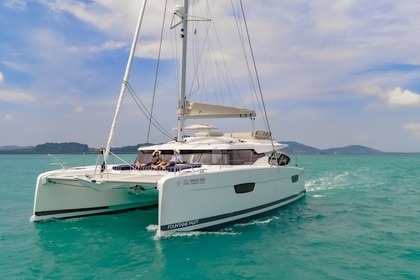 Hyra båt Katamaran Fountaine Pajot Elba 45 Phuket