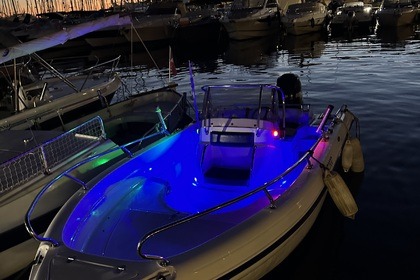 Location Bateau à moteur Ranieri Voyager 19s Golfe Juan