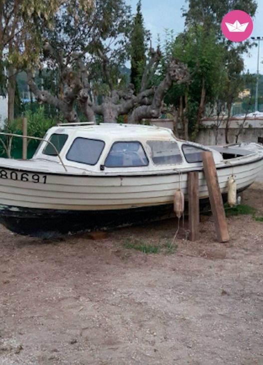 Motorboat Polar 22 for rental