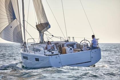 Hire Jeanneau Sun Odyssey 410