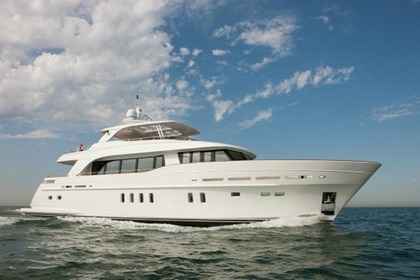 Charter Motor yacht Mulder 94 Voyager Msida