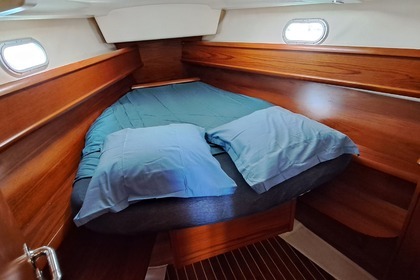 Jeanne Sun Odyssey 40.3