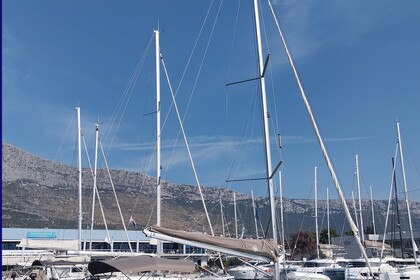 Hire Sailboat Jeanneau Sun Odyssey 440 Split