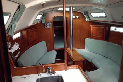 Beneteau Oceanis Clipper 331