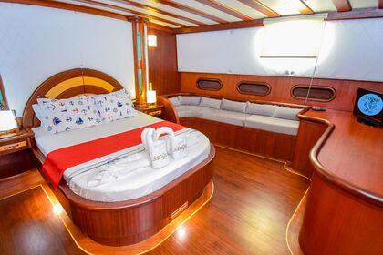 Noleggio di Goleta con 6 Cabine a Marmaris