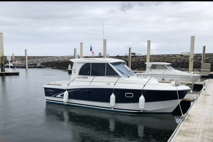 Rental Motorboat Beneteau Antares Granville