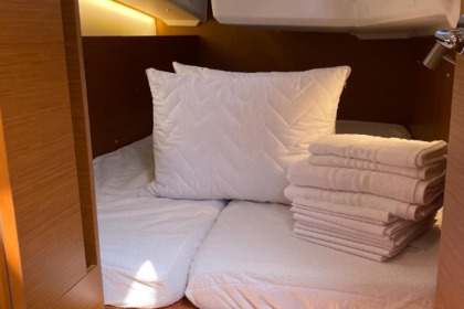 Sun Odyssey 410 2023